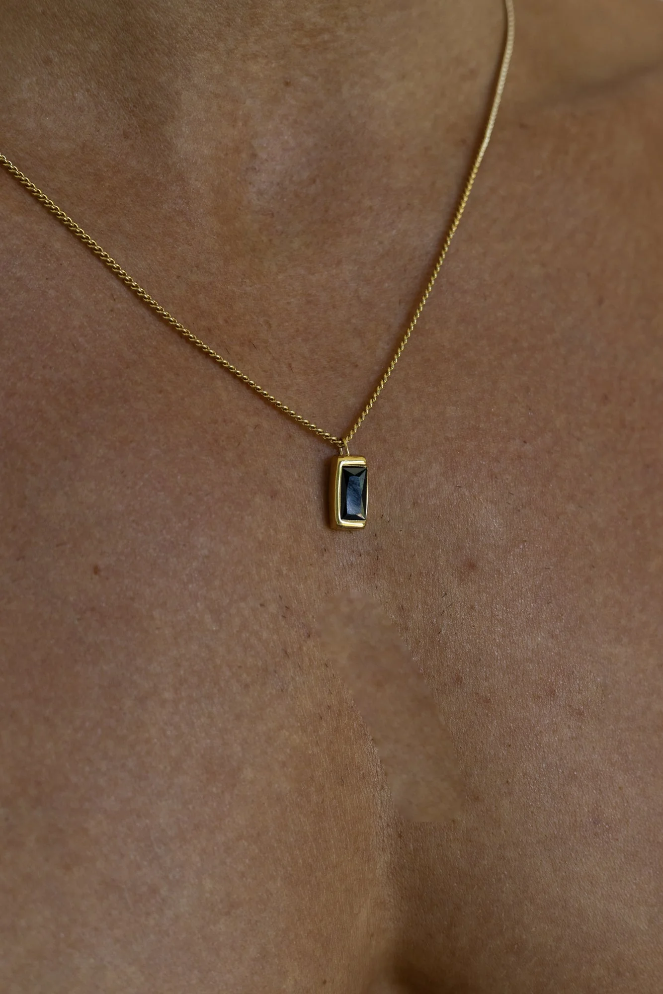 ATLAS NECKLACE - Image 6