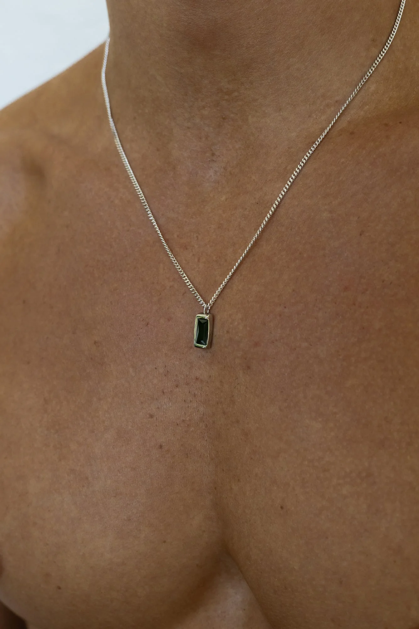 ATLAS NECKLACE - Image 4