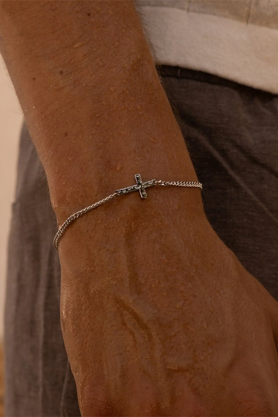 CROSS BRACELET - Image 2