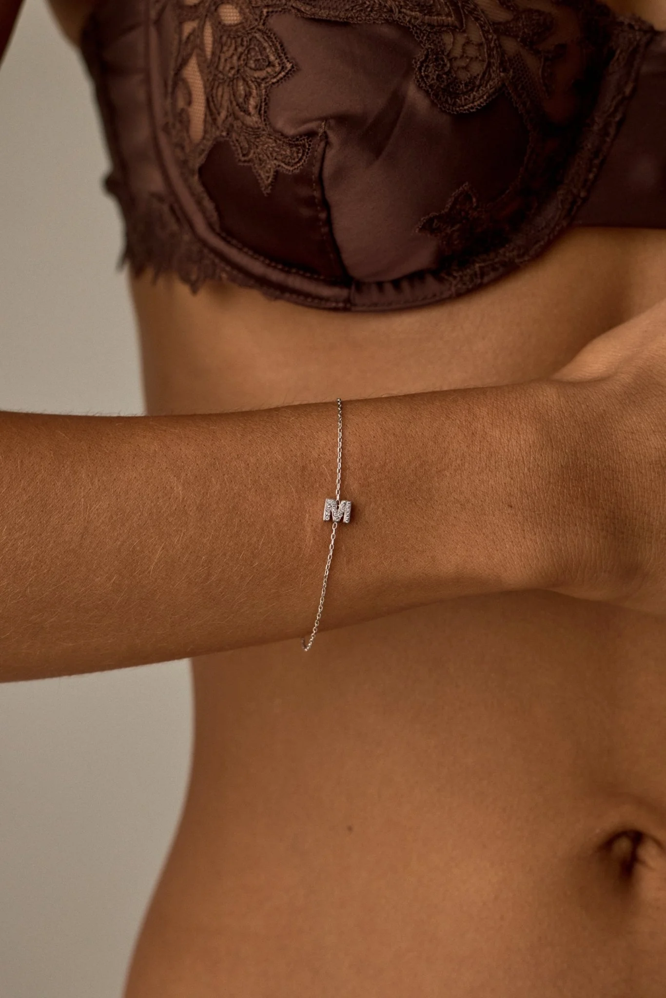 LETTER BRACELET (A-Z) - Image 8