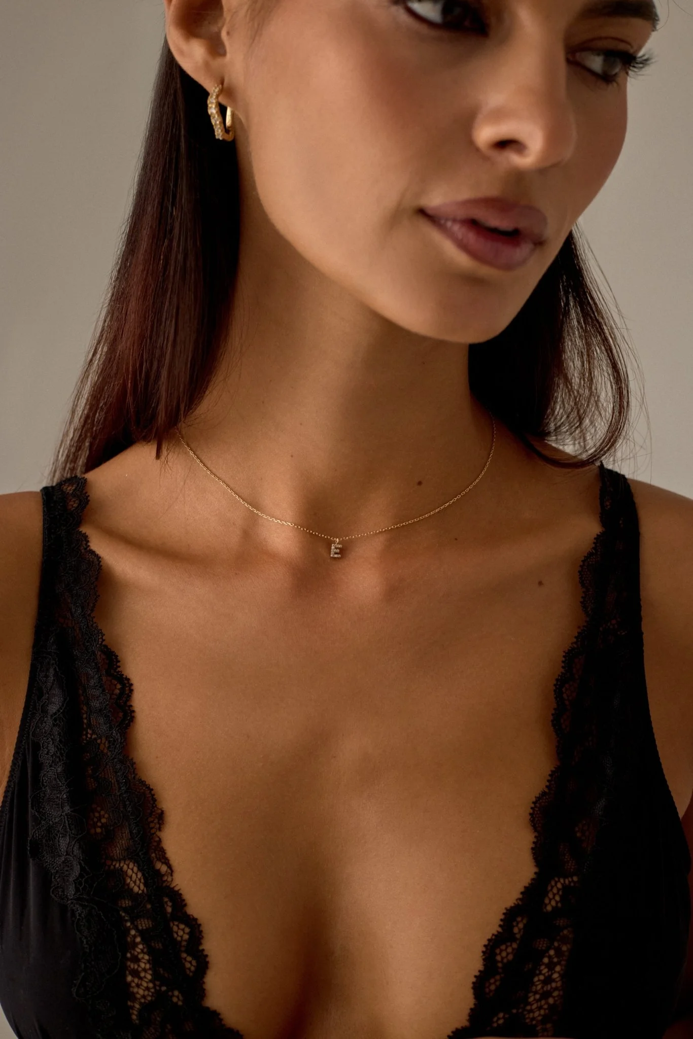 LETTER NECKLACE (A-Z) - Image 18