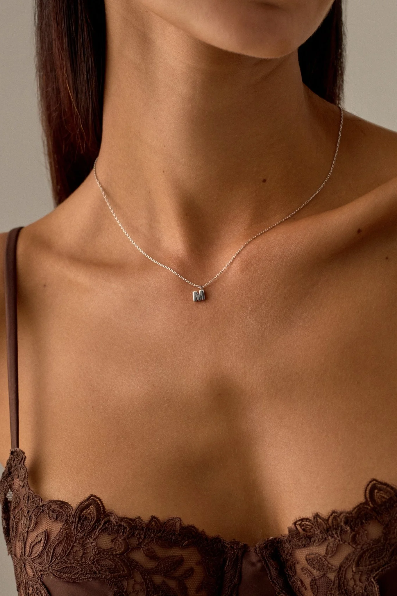 LETTER POLISHED NECKLACE (A-Z) - Image 14