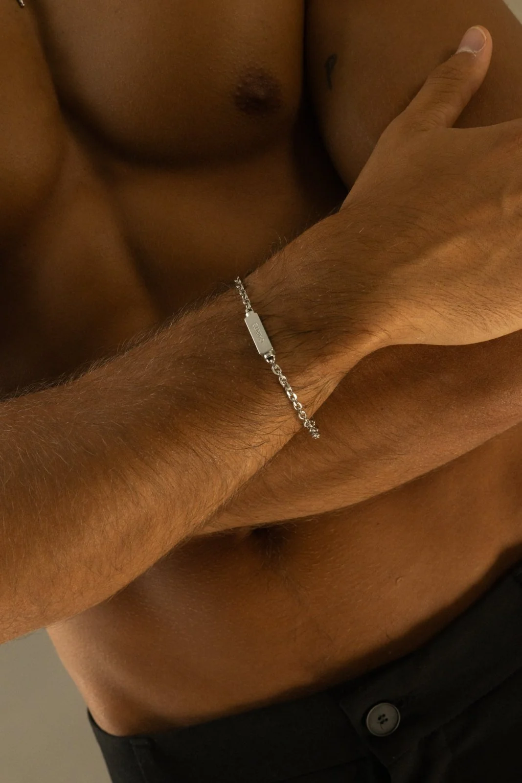 MAGNET BRACELET BRUSHED - Image 4