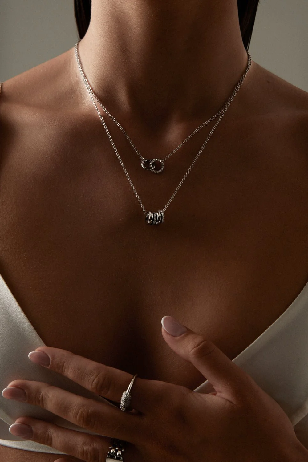 STAGE NECKLACE - Image 2