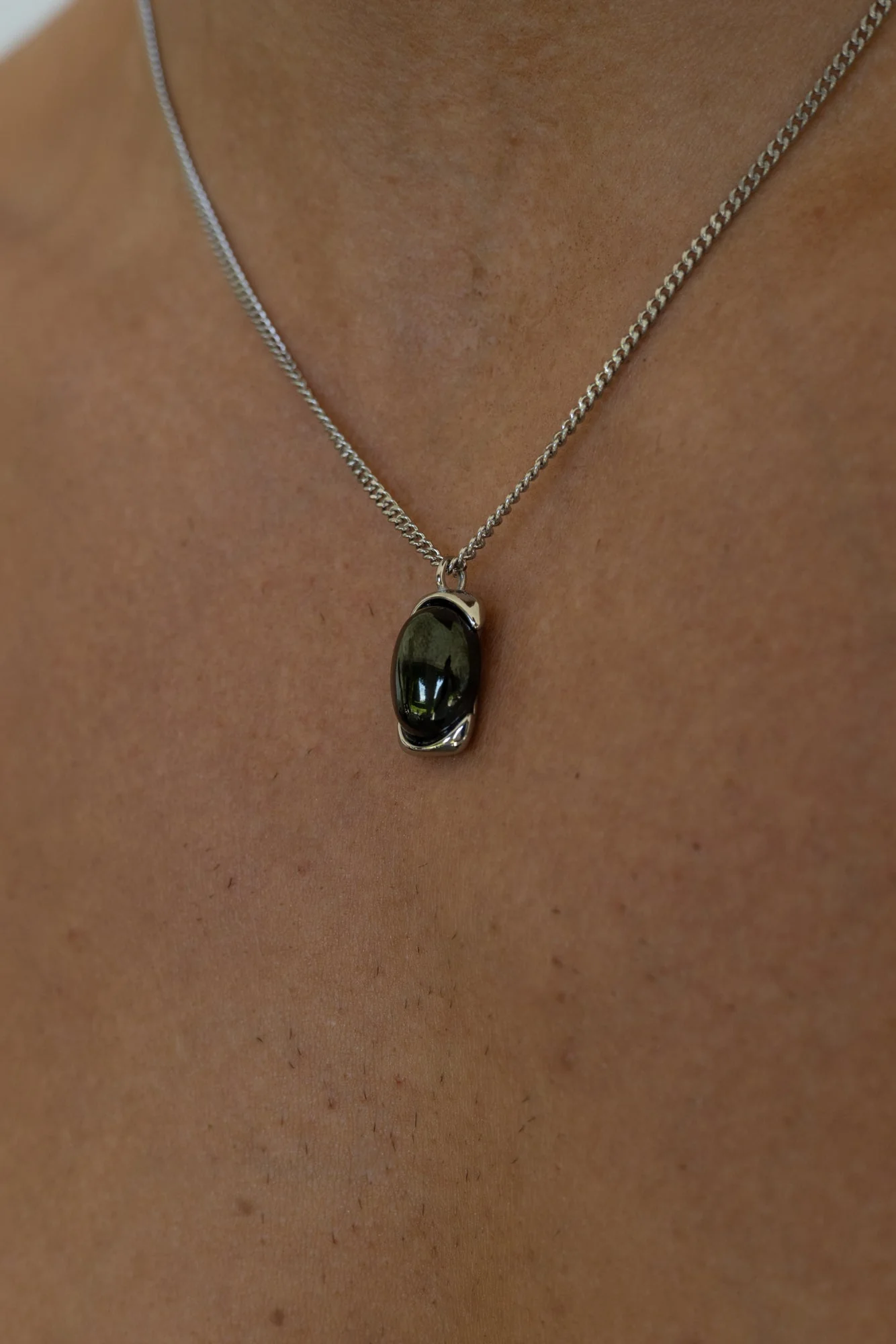 PEARL NECKLACE - Image 4