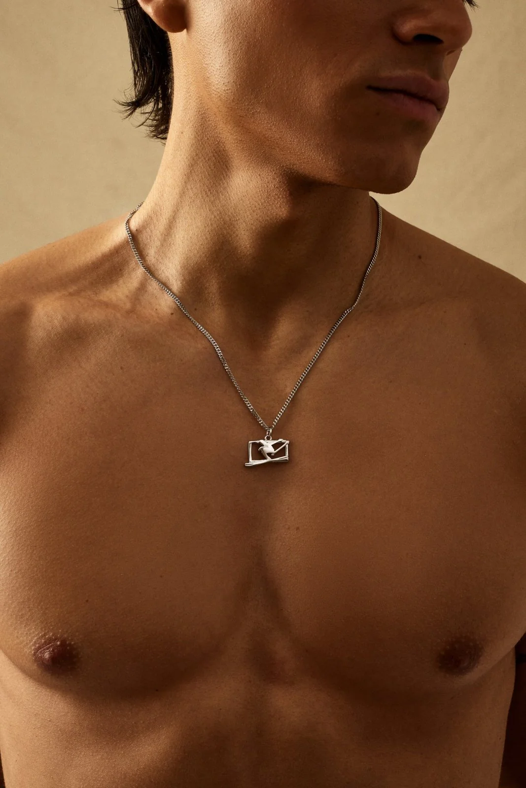 SAUT SKI NECKLACE - Image 4
