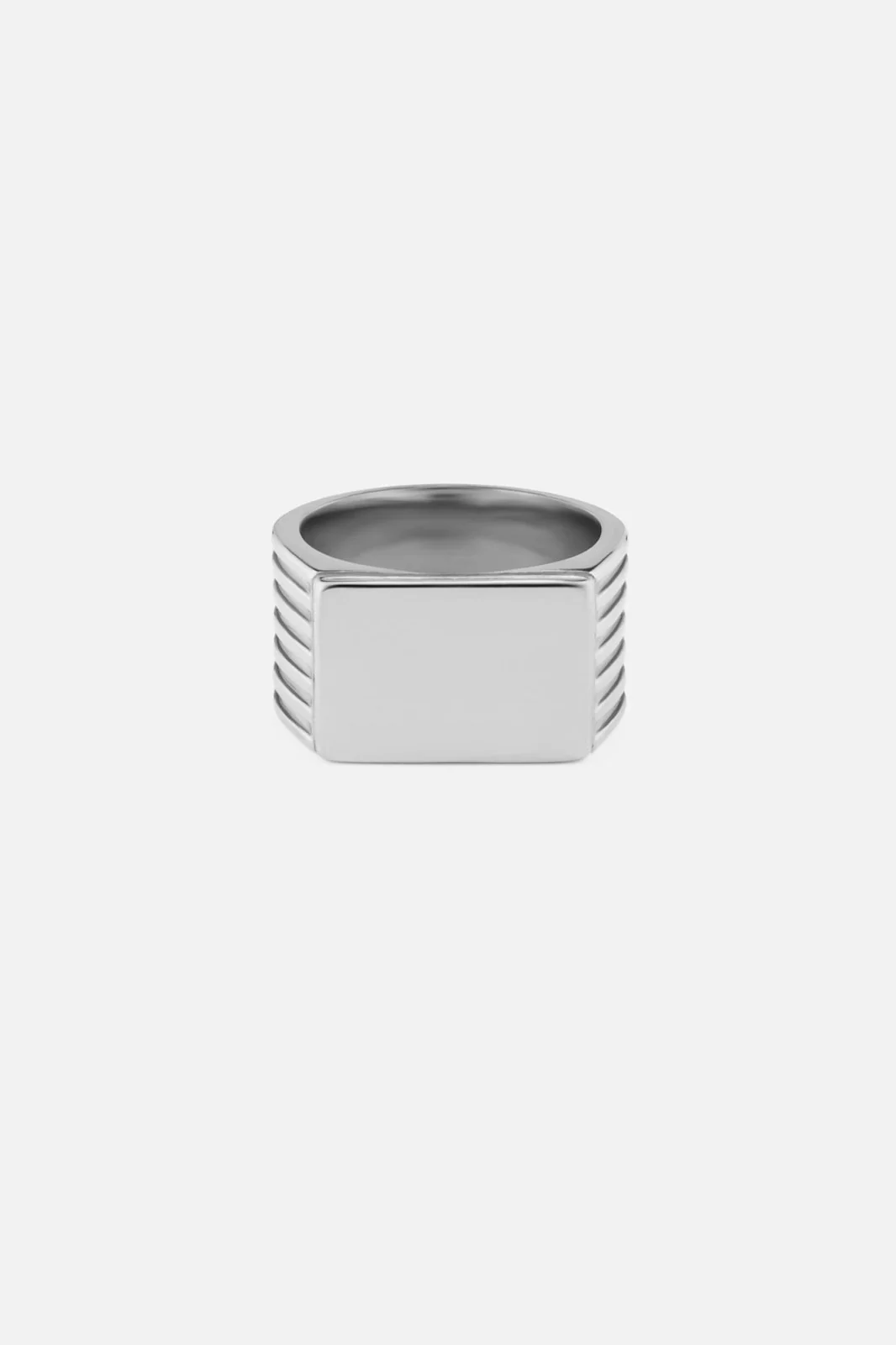 YNEZ RING
